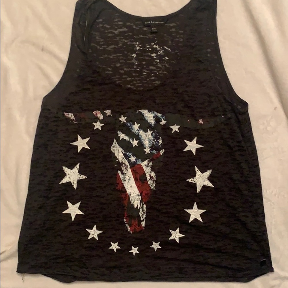 Woman’s tank